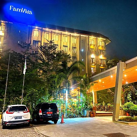 Famvida Hotel Lubuklinggau المظهر الخارجي الصورة