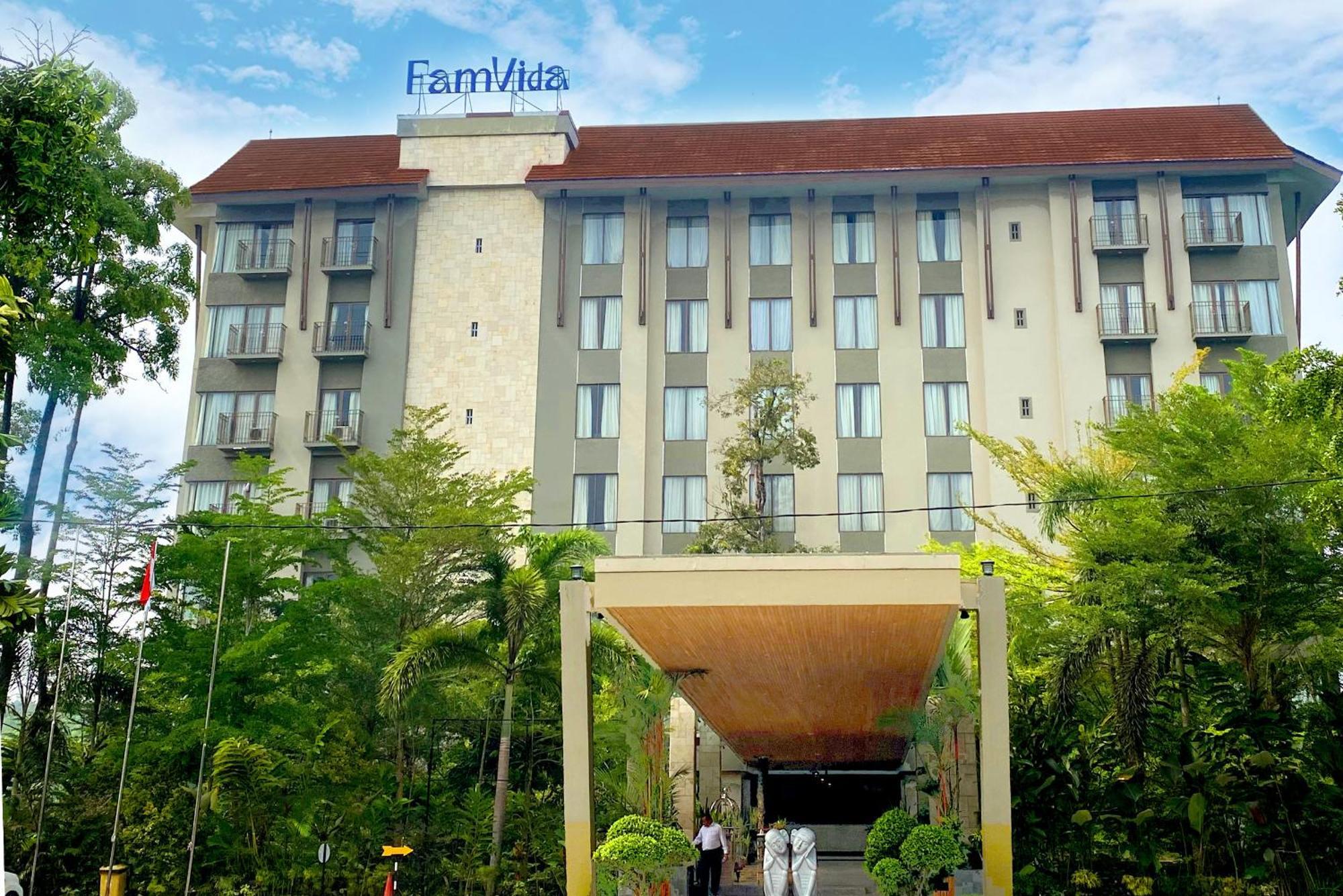 Famvida Hotel Lubuklinggau المظهر الخارجي الصورة